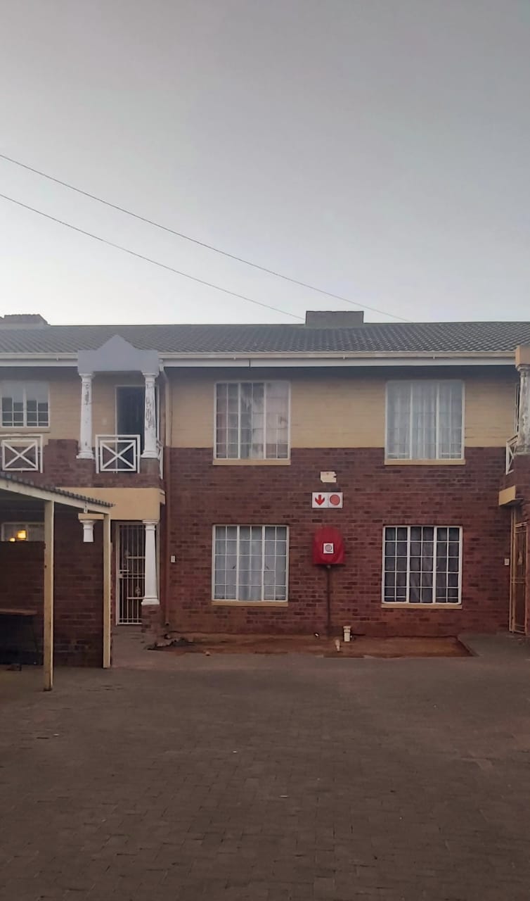 2 Bedroom Property for Sale in Ehrlich Park Free State